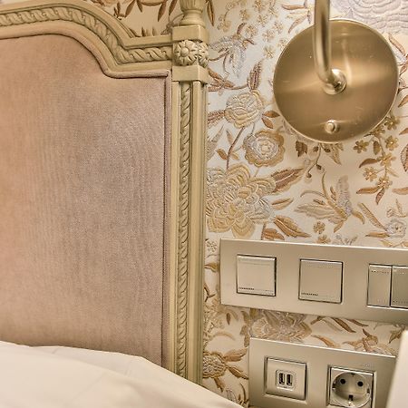 Hotel Meninas - Boutique Opera Мадрид Екстериор снимка