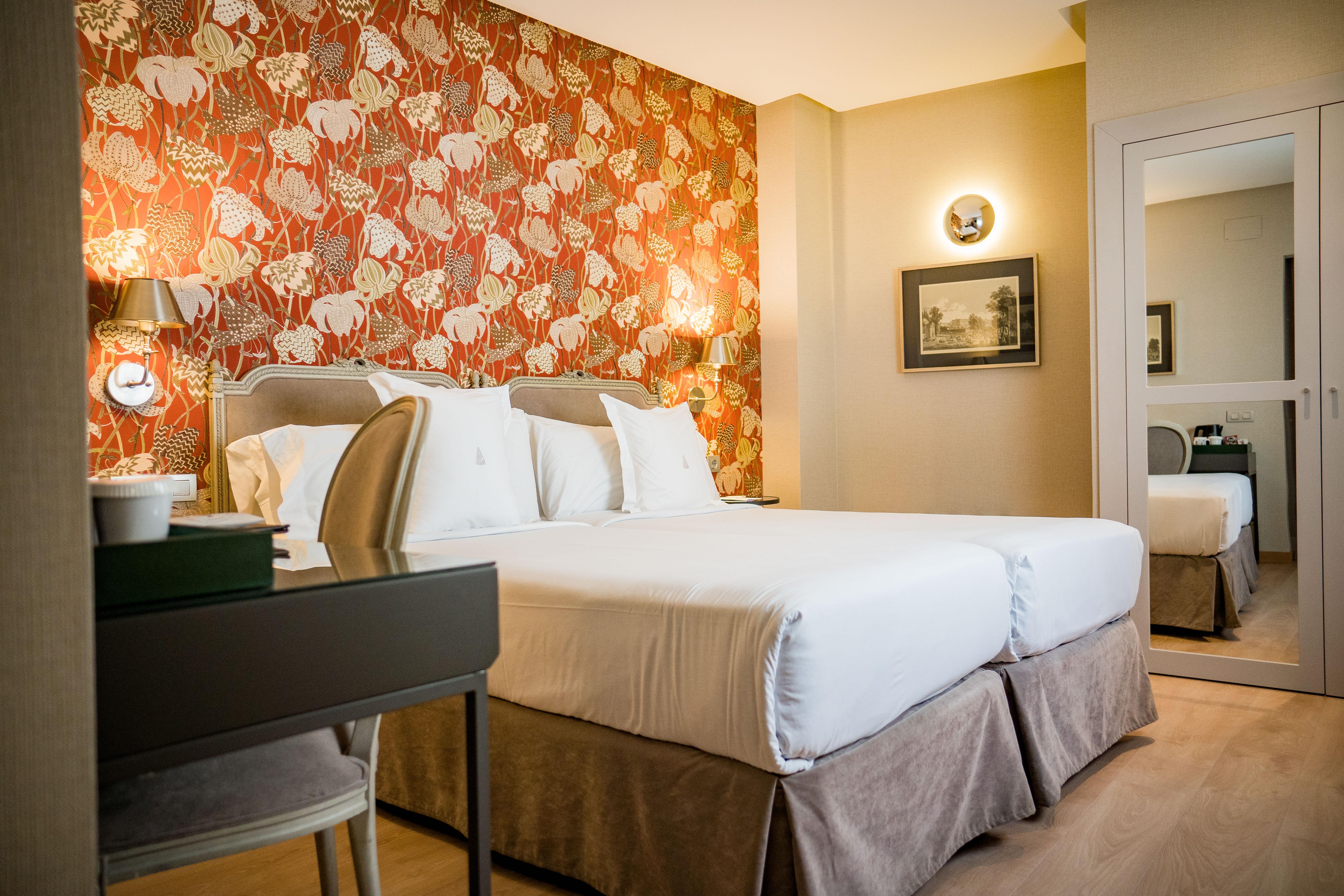 Hotel Meninas - Boutique Opera Мадрид Екстериор снимка